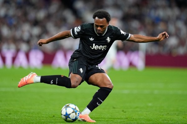 金岭速配 迪卡尼奥: 奥蓬达花了太长时间才起脚, 最终的射门也显得过于胆怯